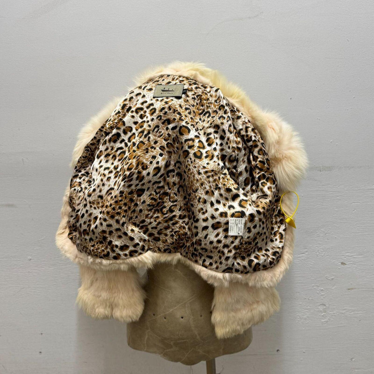 Y2K Vintage Cream Blush Pink Rabbit & Fox Fur Cropped Jacket Coat