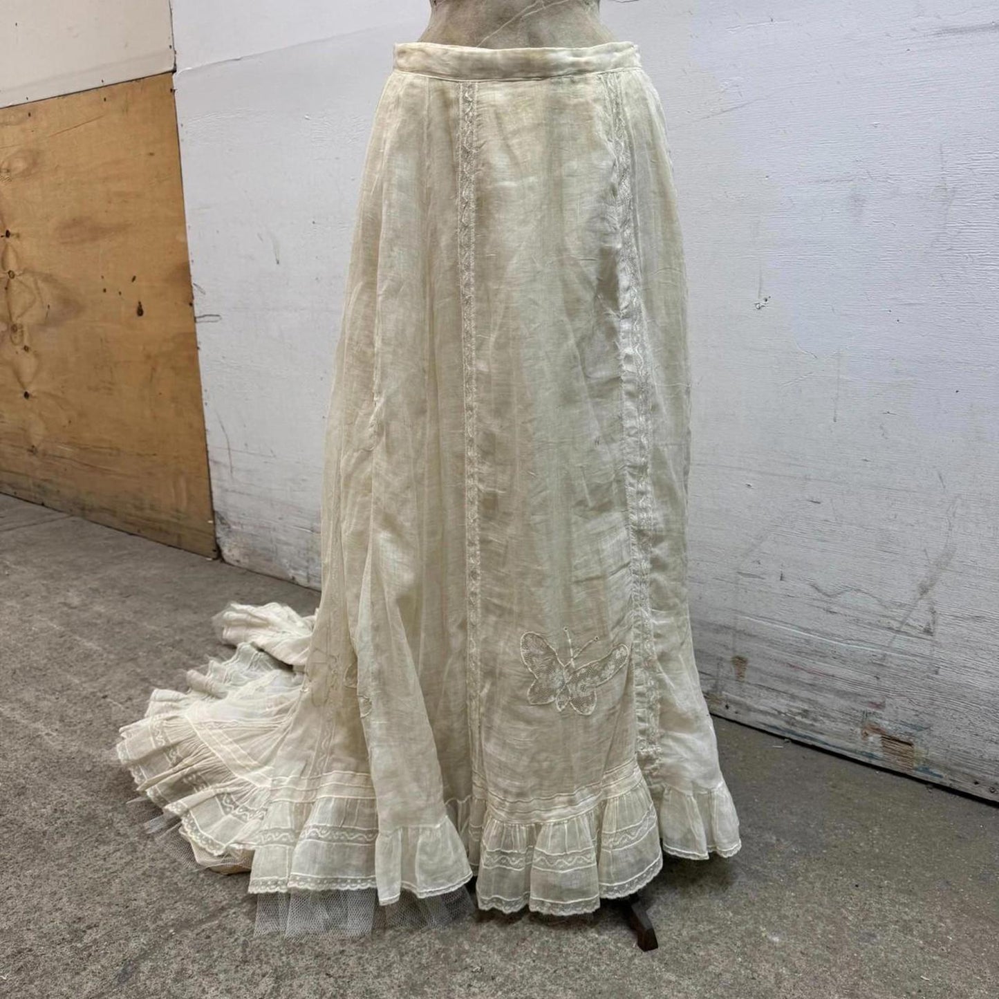 Antique Edwardian Butterfly Lace Petticoat Walking Skirt