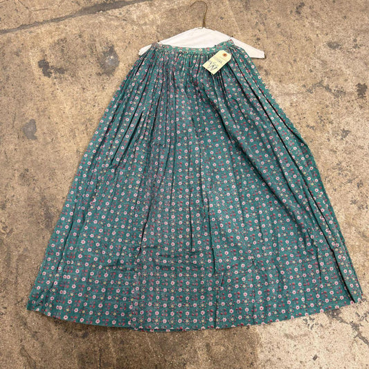 Vintage 40s does 1800s Victorian Green Calico Cotton Prairie Maxi Skirt