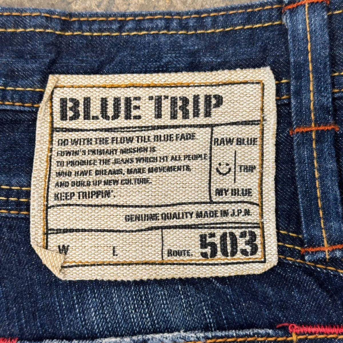 Vintage EDWIN Blue Trip 503 BT5551 Dark-Wash Flare Jeans