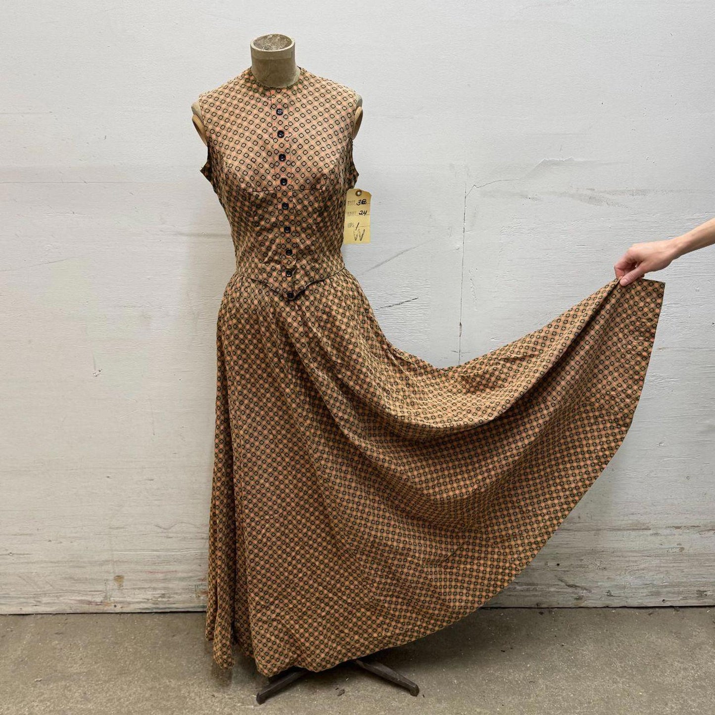 Vintage 1950s Studio-Made Tan Geometric Western Prairie Dress Movie Costume XS