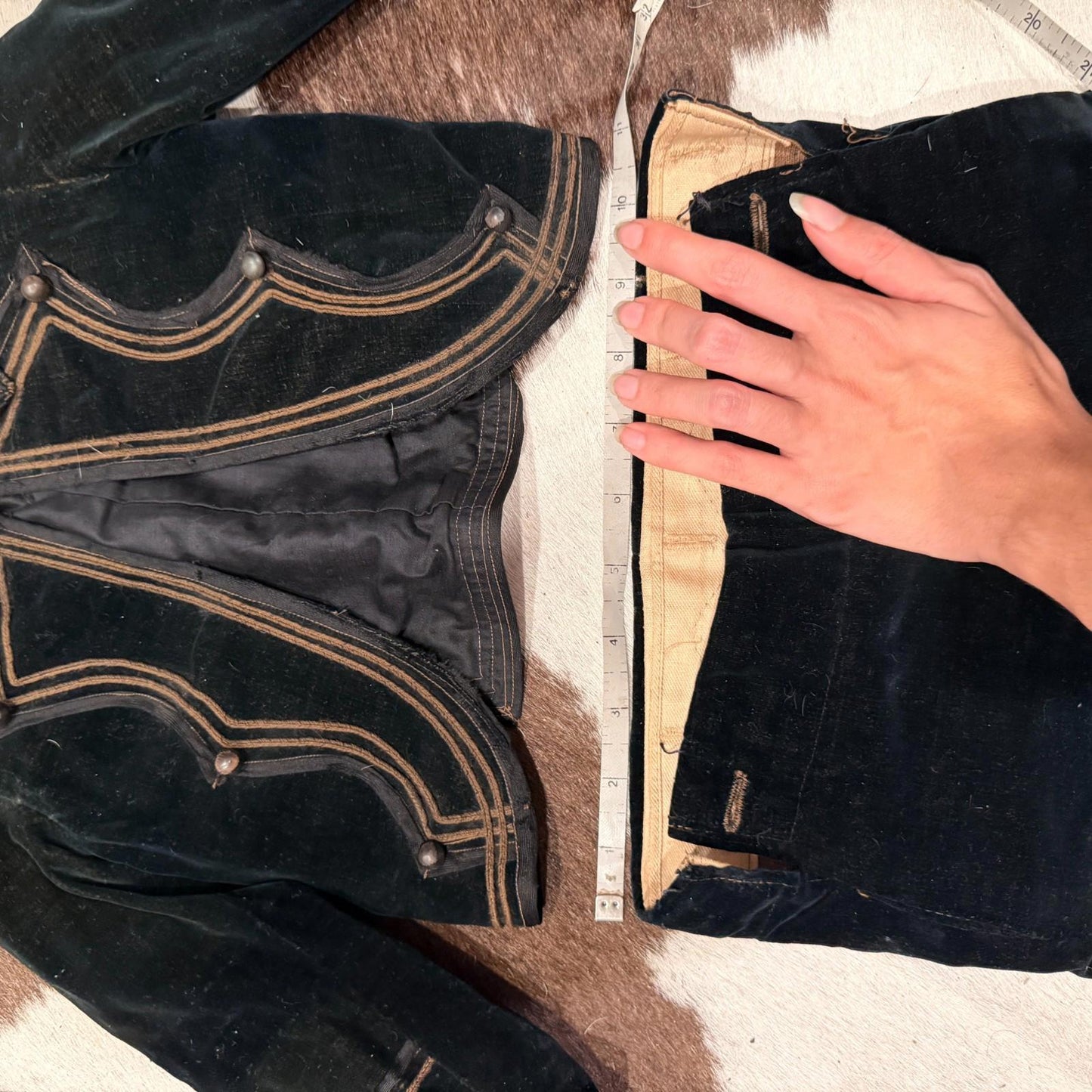 Late Victorian Child’s Velvet Suit 1870s Little Lord Fauntleroy Antique Ensemble