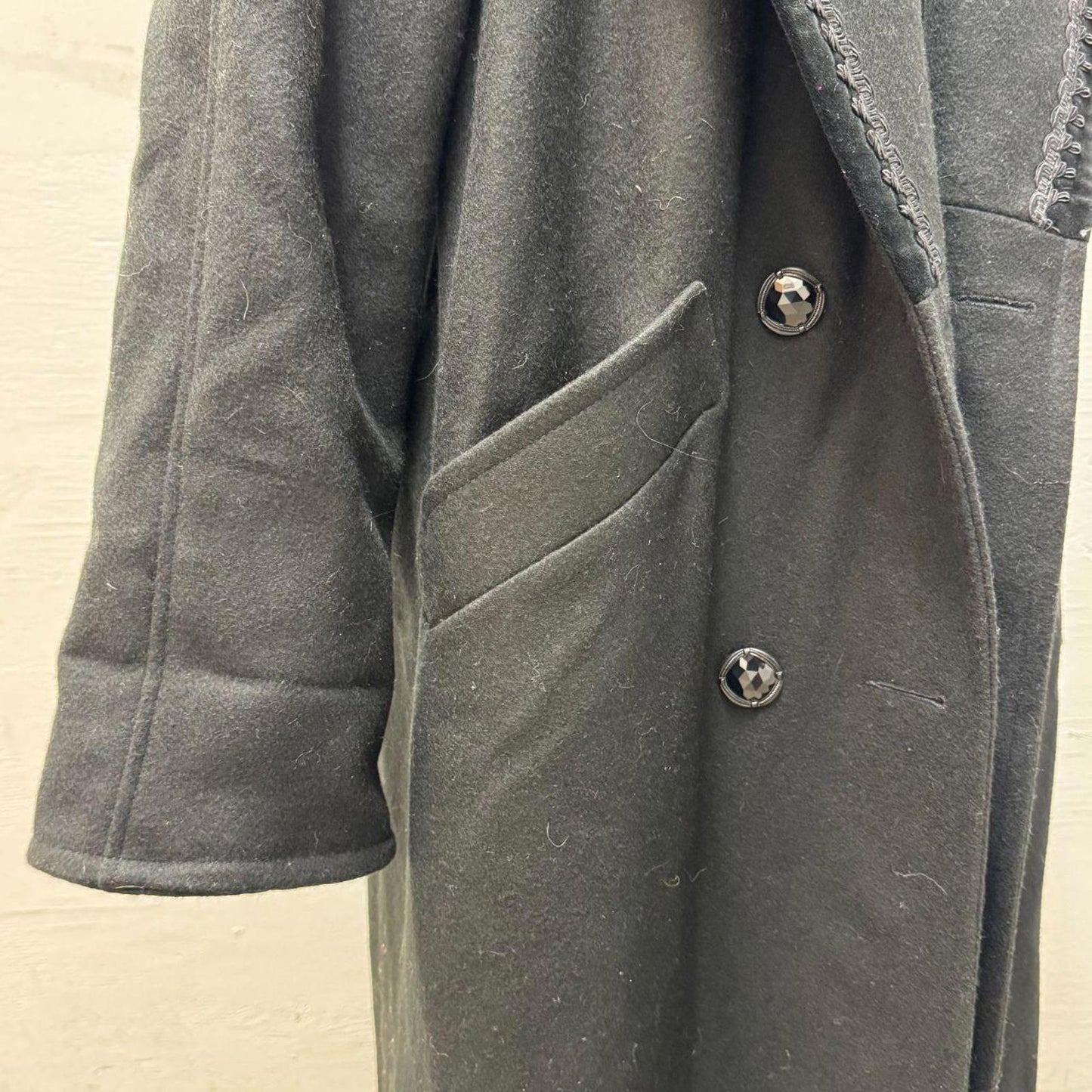 80s Vintage Jofeld Velvet-Trimmed Black Wool Overcoat