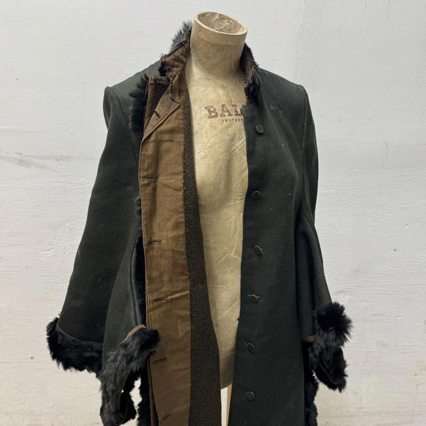 Antique Victorian Fur Trim Dolman Cape Coat 1880s 1890s Heavy Wool As-Is