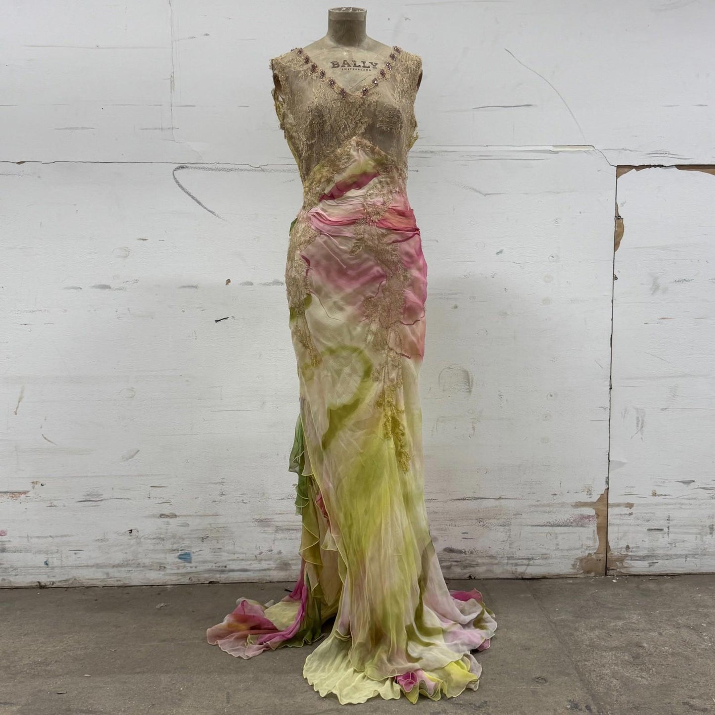 Vintage Y2K European Beaded Silk Lace Ombré Gown Dress Detachable Sleeves