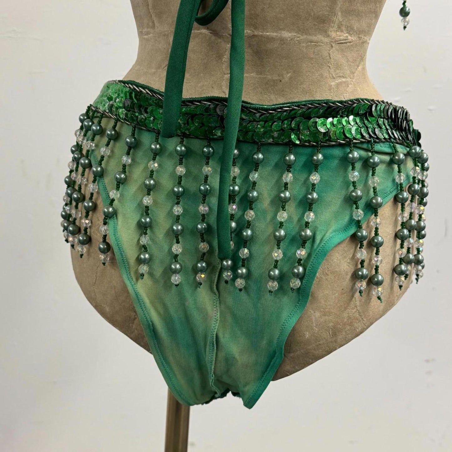 Vintage Green Sequin Showgirl Costume Set – Bra + Belt/Briefs Beaded Fringe