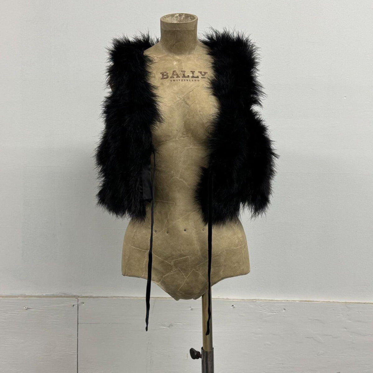 Y2K Vintage Black Marabou Ostrich Feather Vest
