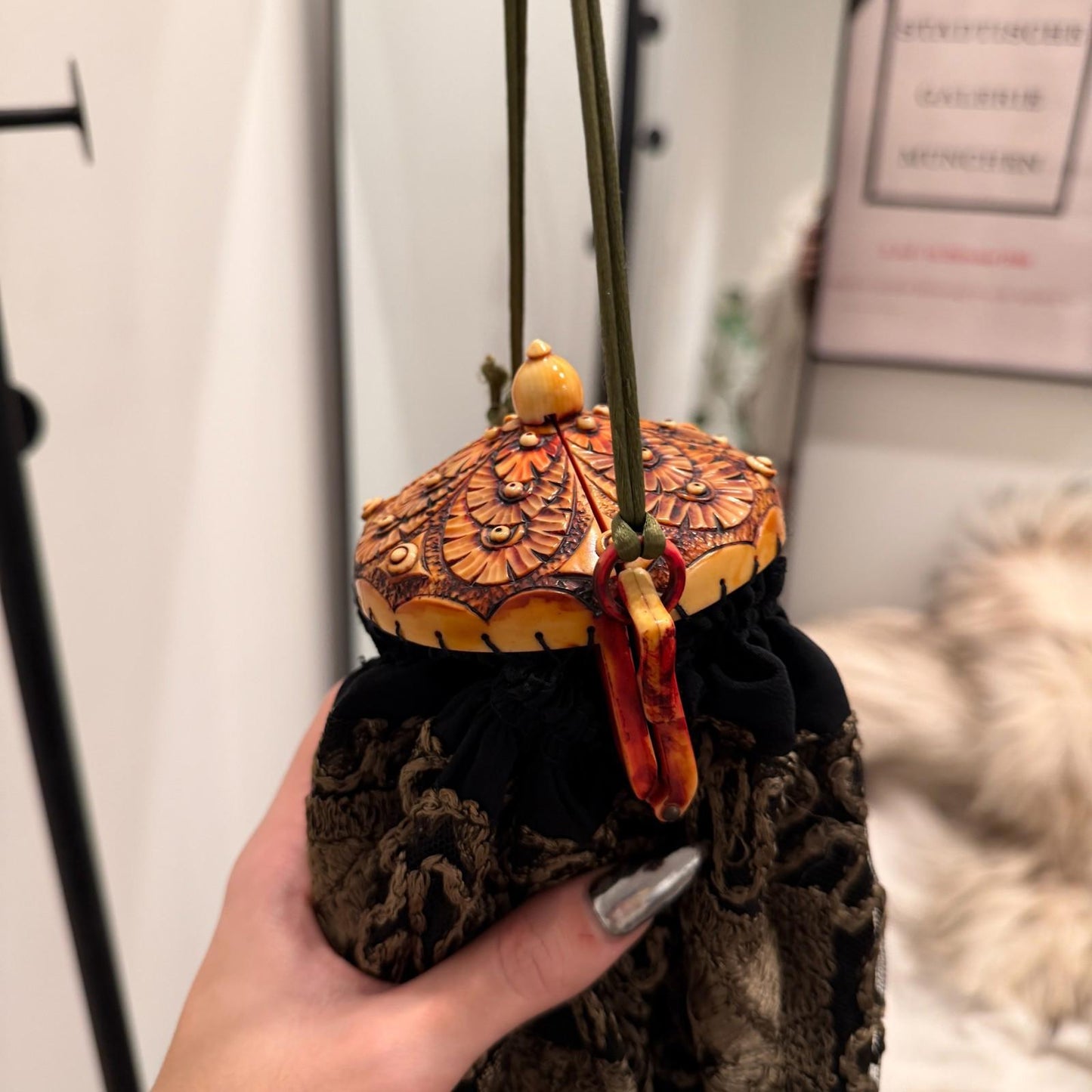 Pristine 1920s Antique Flapper Purse Carved Celluloid Frame