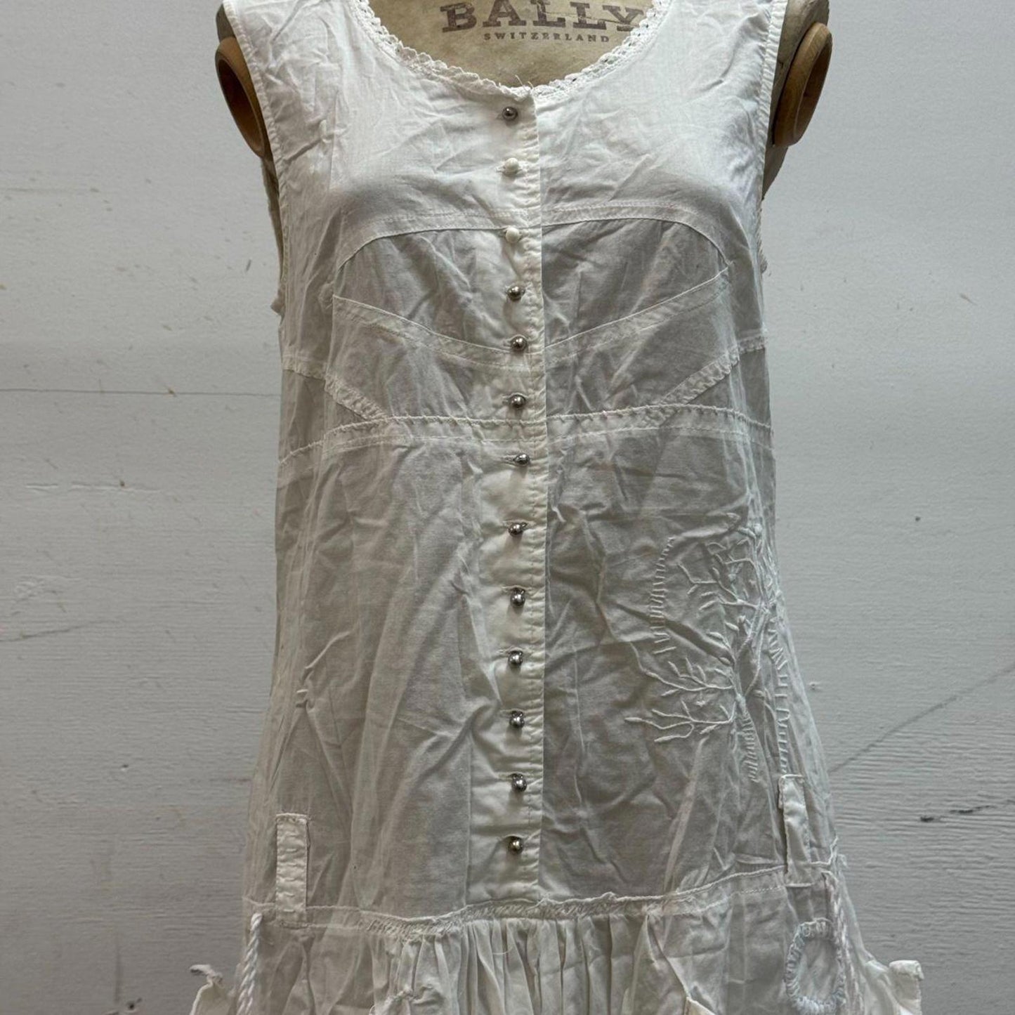 Vintage La Mode Est à Vous White Cotton Parachute Dress