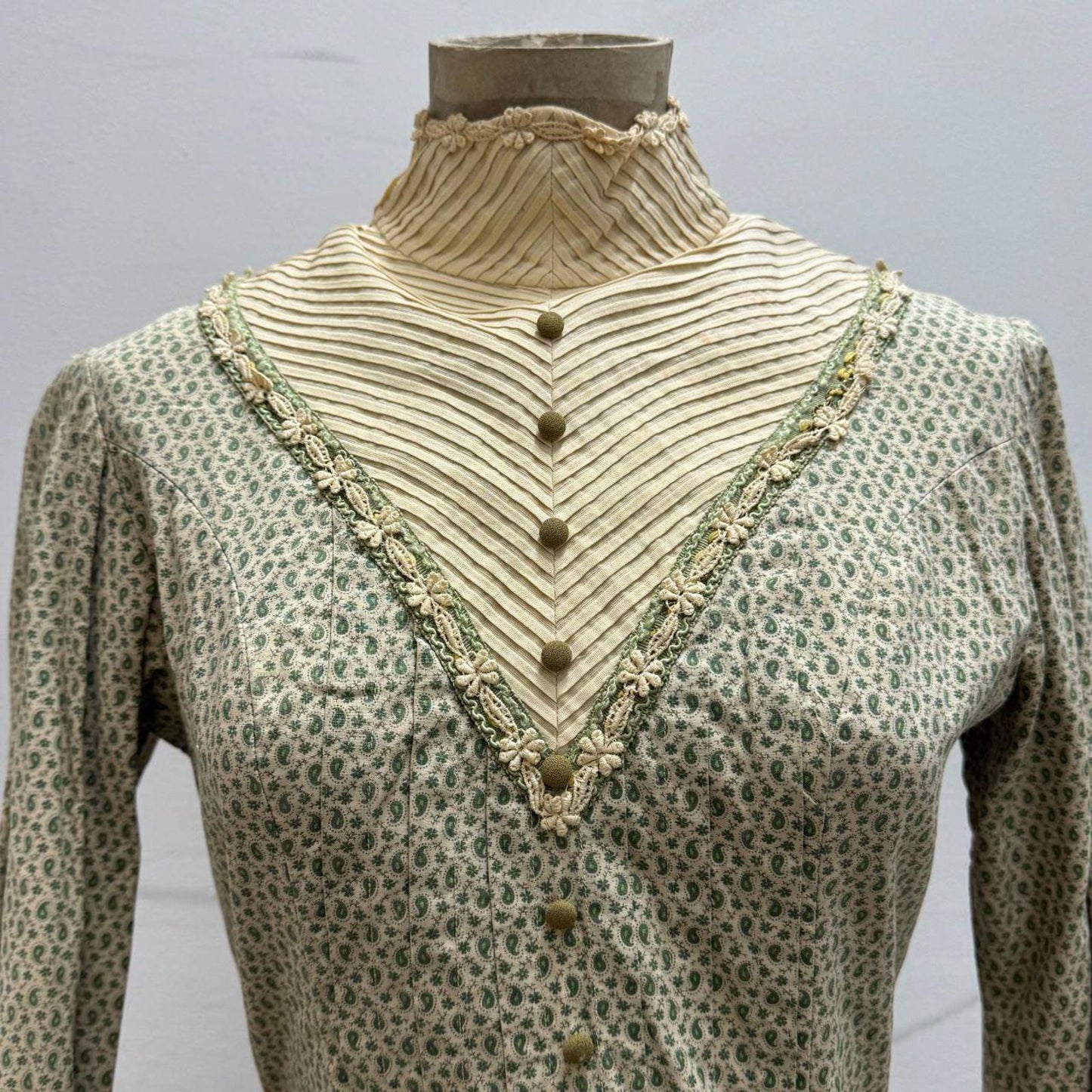 Vintage 1950s does 1880s Victorian Western Bustle Prairie Dress Film Costume