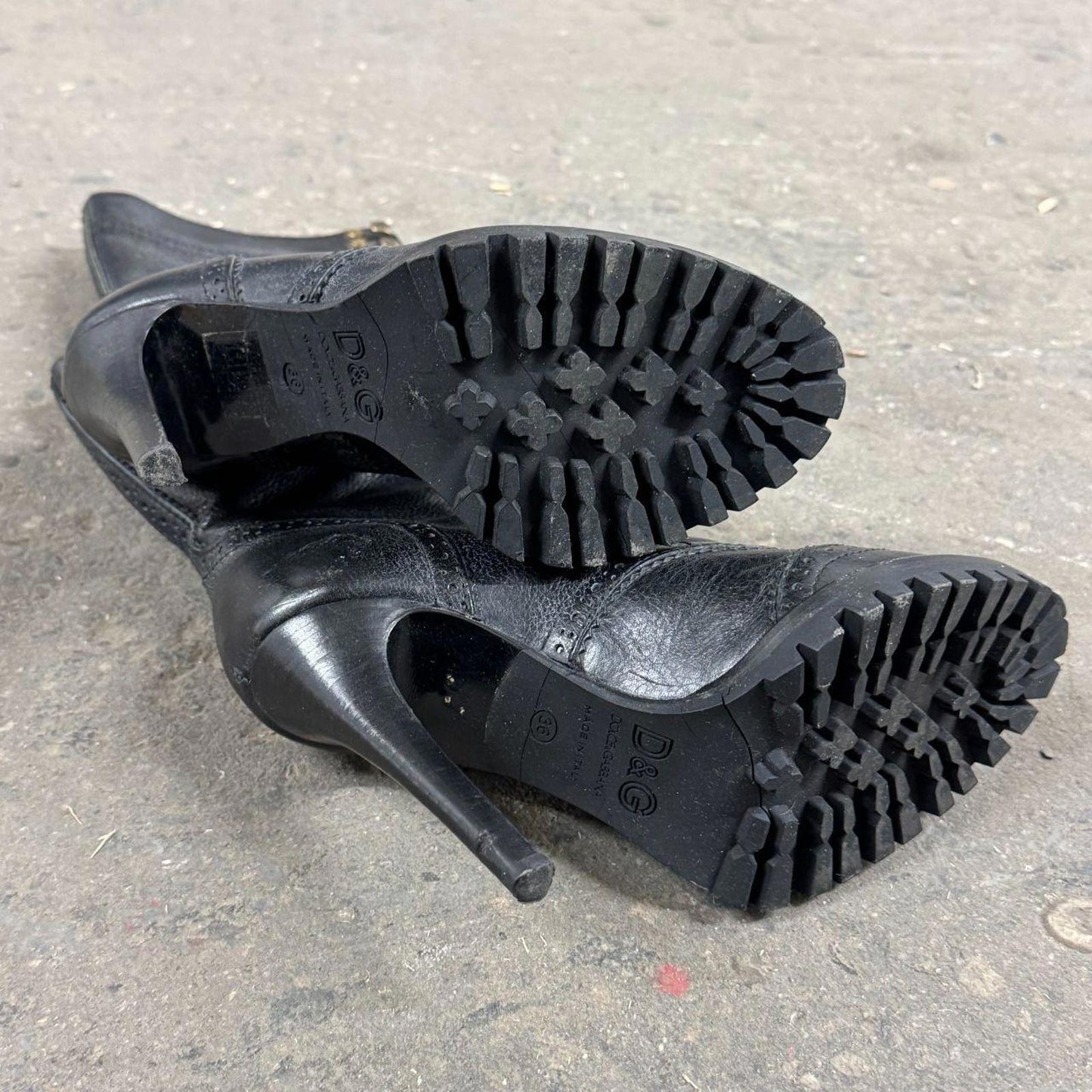 Vintage D&G Dolce & Gabbana Y2K Combat Stiletto Boots 6.5