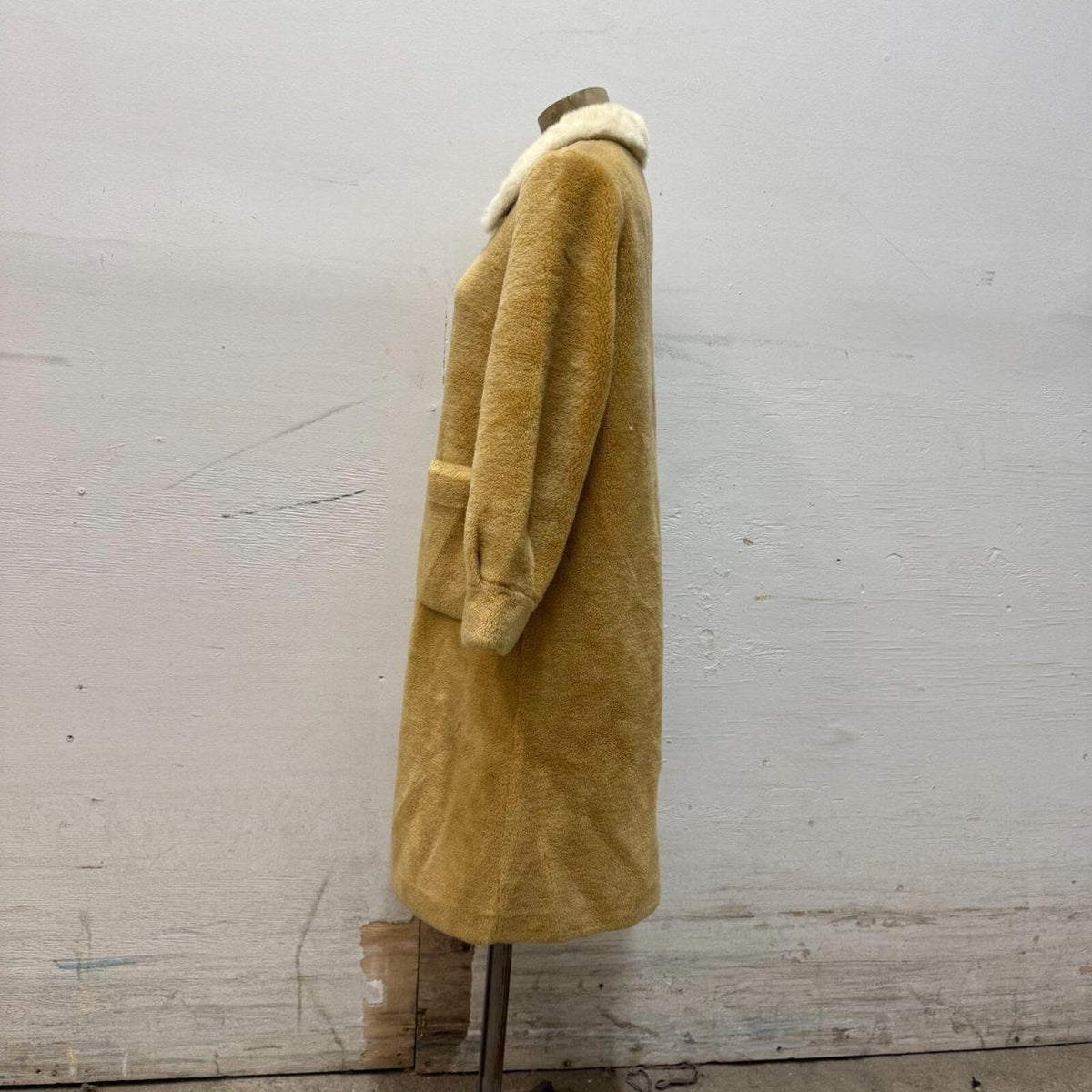 Vintage Honey Bouclé Wool and Fur Collar Teddy Coat