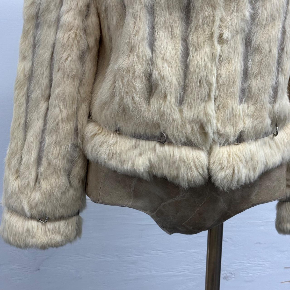 Vintage Y2K Cream Rabbit & Fox Fur Pierced Jacket Coat