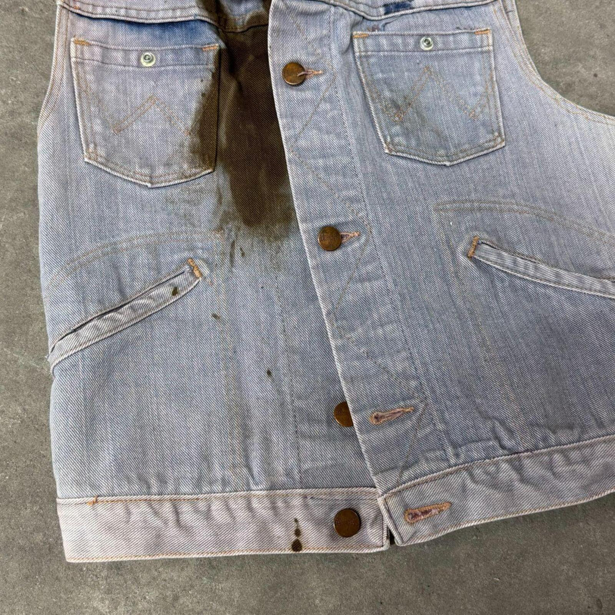 70s Vintage Oil-Stained Denim Vest M Faded Thrashed