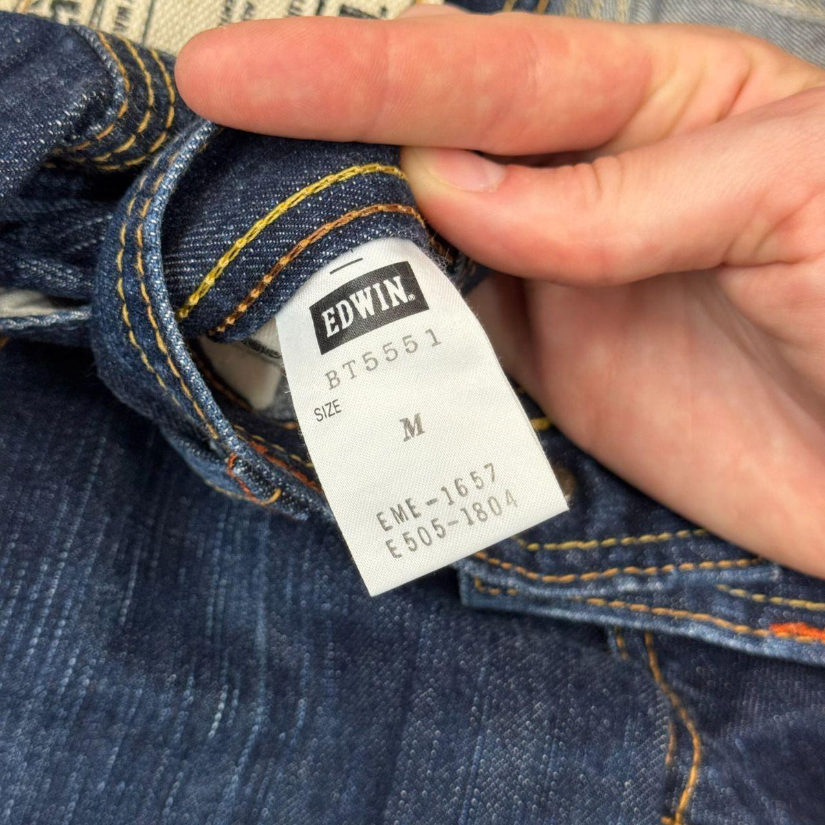 Vintage EDWIN Blue Trip 503 BT5551 Dark-Wash Flare Jeans