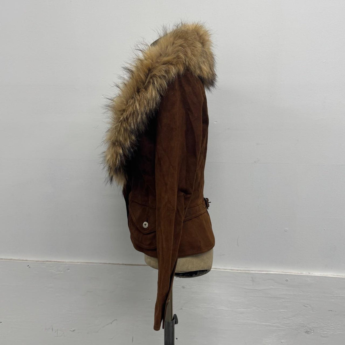 Vintage Folli Follie Italian Brown Suede Leather Jacket w Raccoon Fur Collar