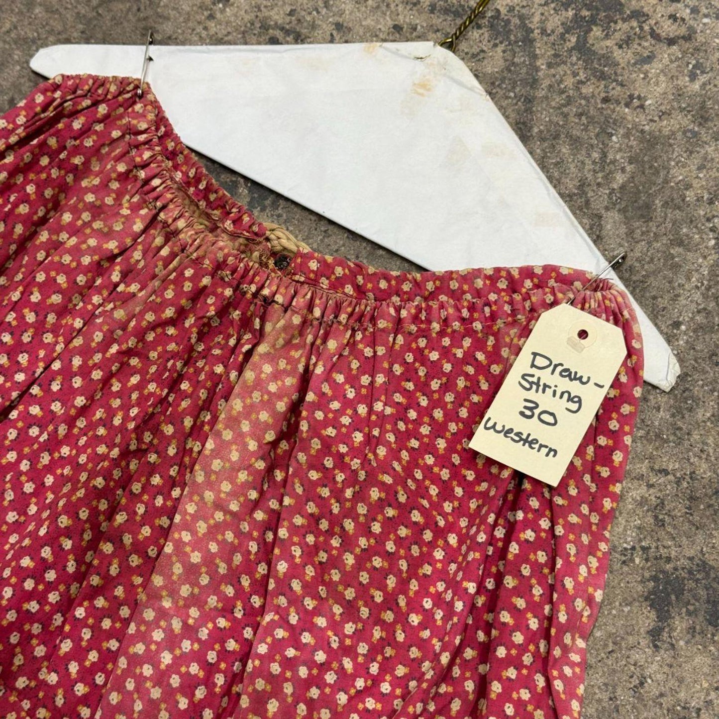 Distressed Vintage 40s does 1800s Edwardian Red Calico Cotton Prairie Maxi Skirt