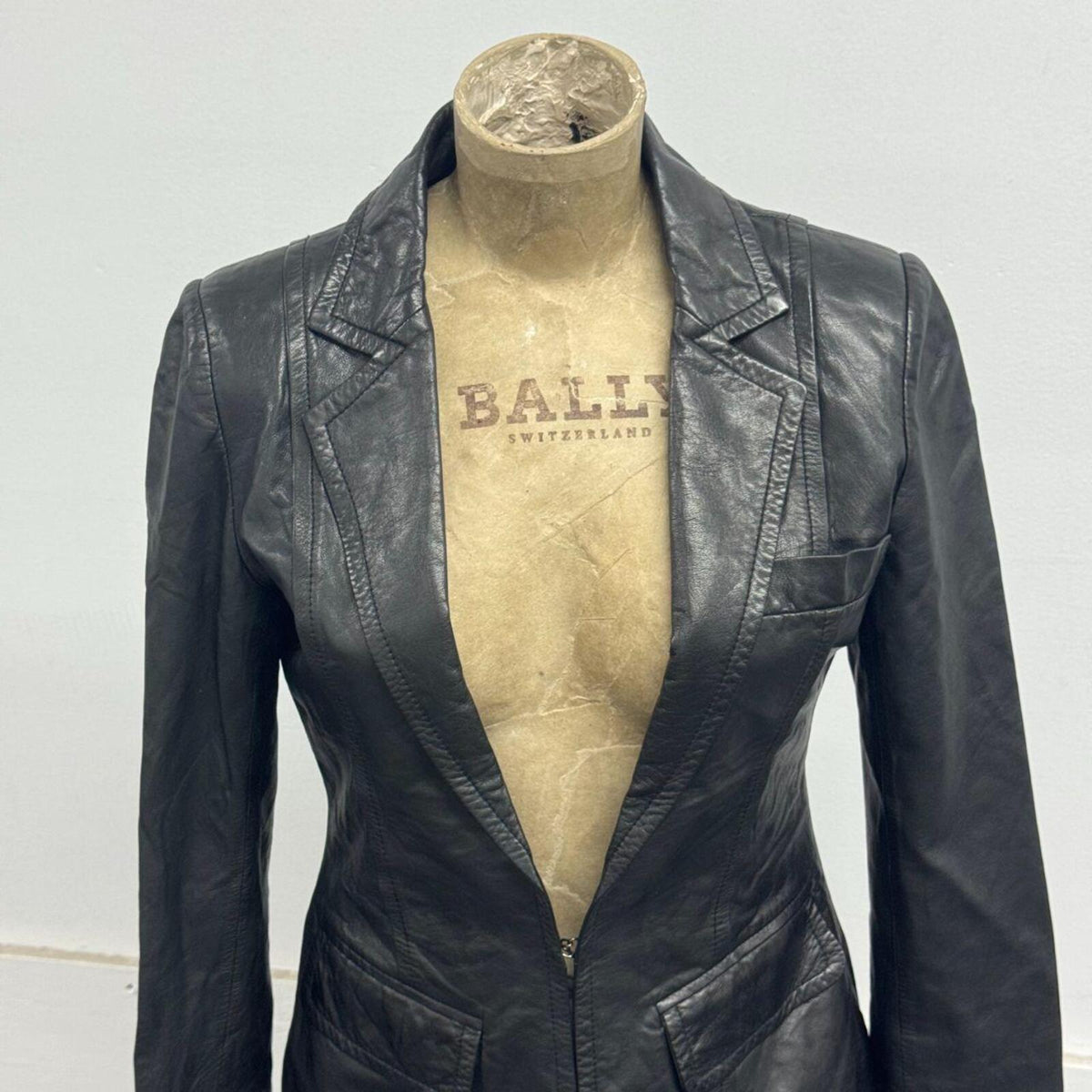 Vintage Black Plunge Y2K Blazer Leather Jacket Jorya
