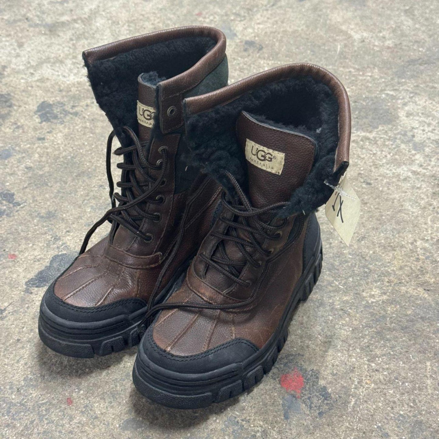 Vintage UGG Brown Leather Winter Snow Boots Shearling 7