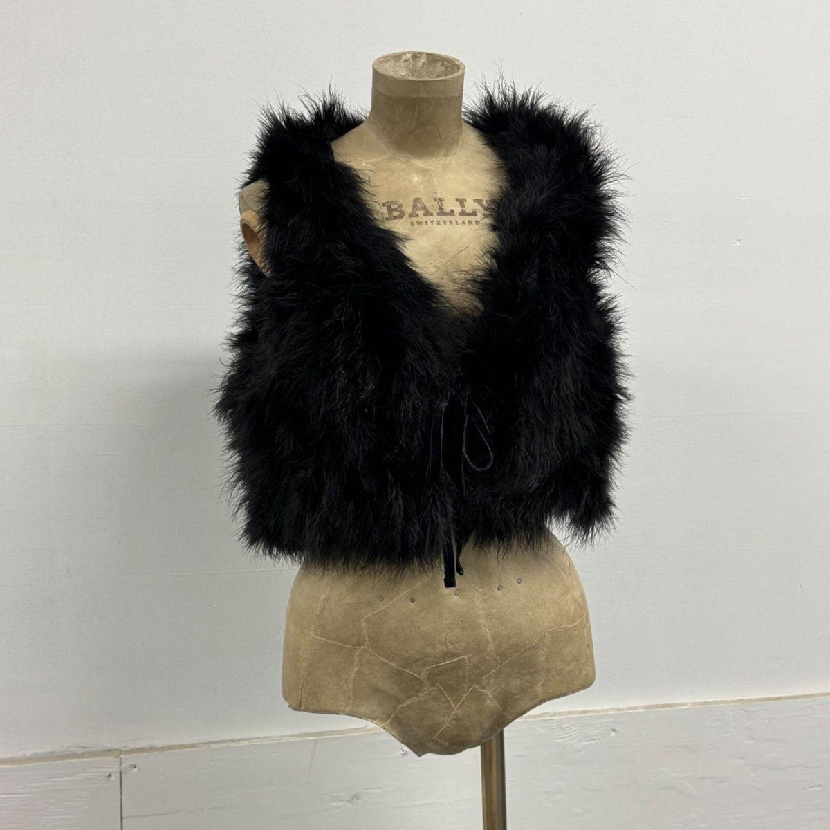 Y2K Vintage Black Marabou Ostrich Feather Vest
