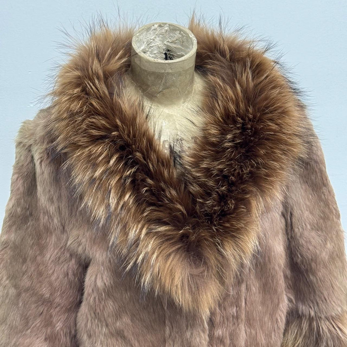 Vintage Chestnut Brown Rabbit Fur & Raccoon Fur Mid-Length Coat