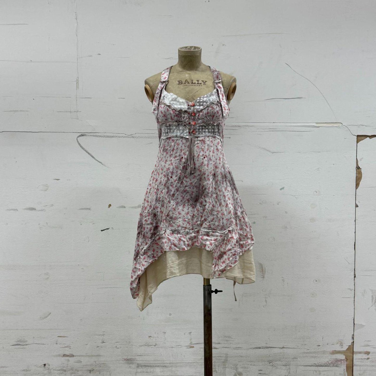 Vintage European Avant Garde Floral Cotton Red Grey White Mini Dress