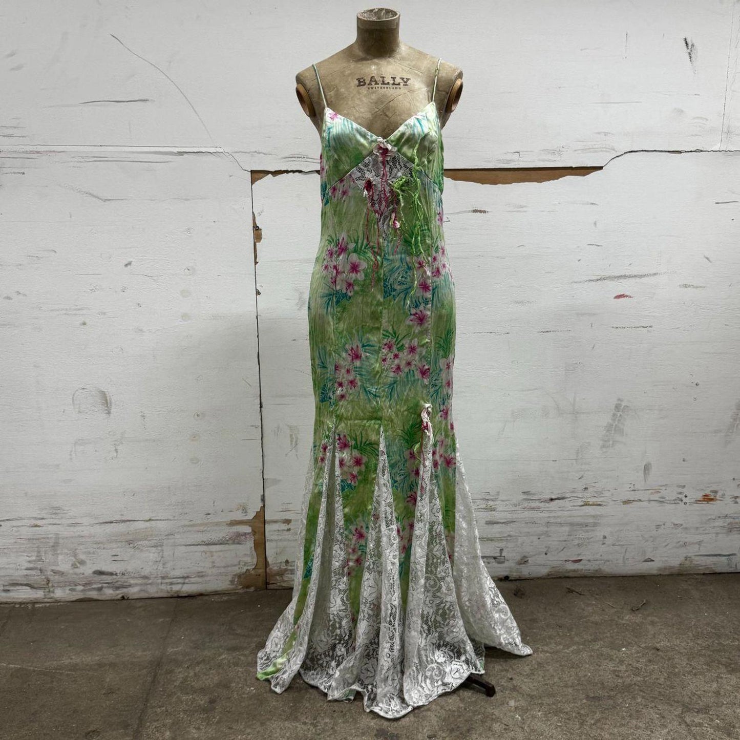 Y2k Vintage Glamour La Vie Monte-Carlo Silk &Lace Maxi Dress