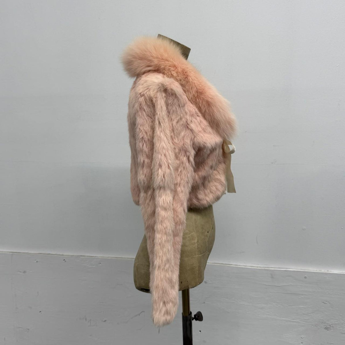Vintage Y2K Baby Pastel Pink Rabbit & Fox Fur Cropped Bolero Jacket Coat