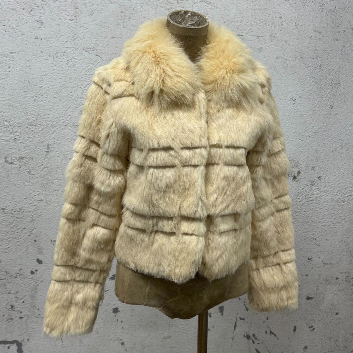 Vintage Y2K Cream Rabbit & Fox Fur Crop Jacket Coat