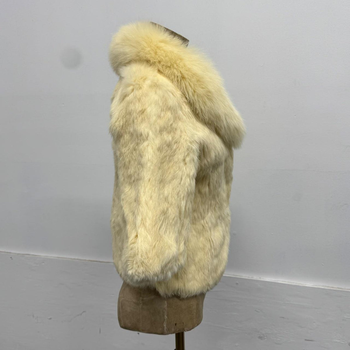 Vintage Y2K Cream White Rabbit & Fox Fur Jacket Coat