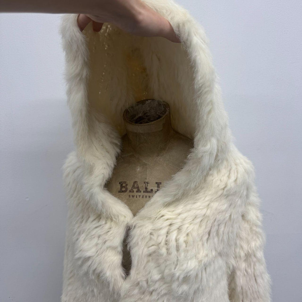 Vintage Y2K White Knit Rabbit Fur Hooded Jacket Coat SUPER SOFT