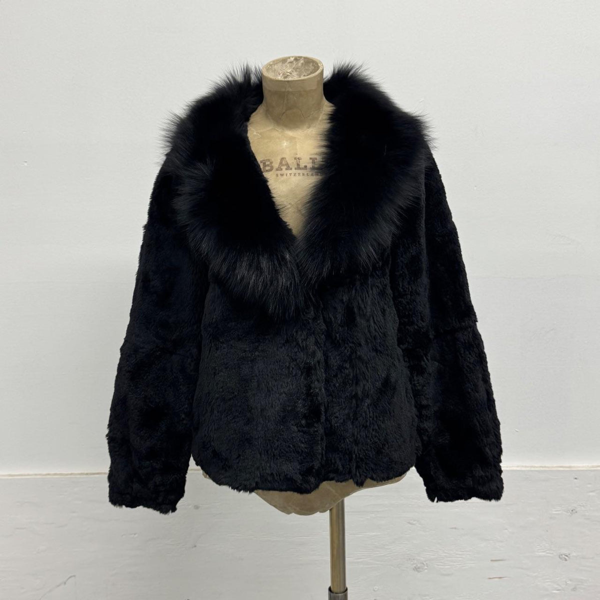 Vintage Y2K Black Rabbit & Fox Fur Jacket Coat