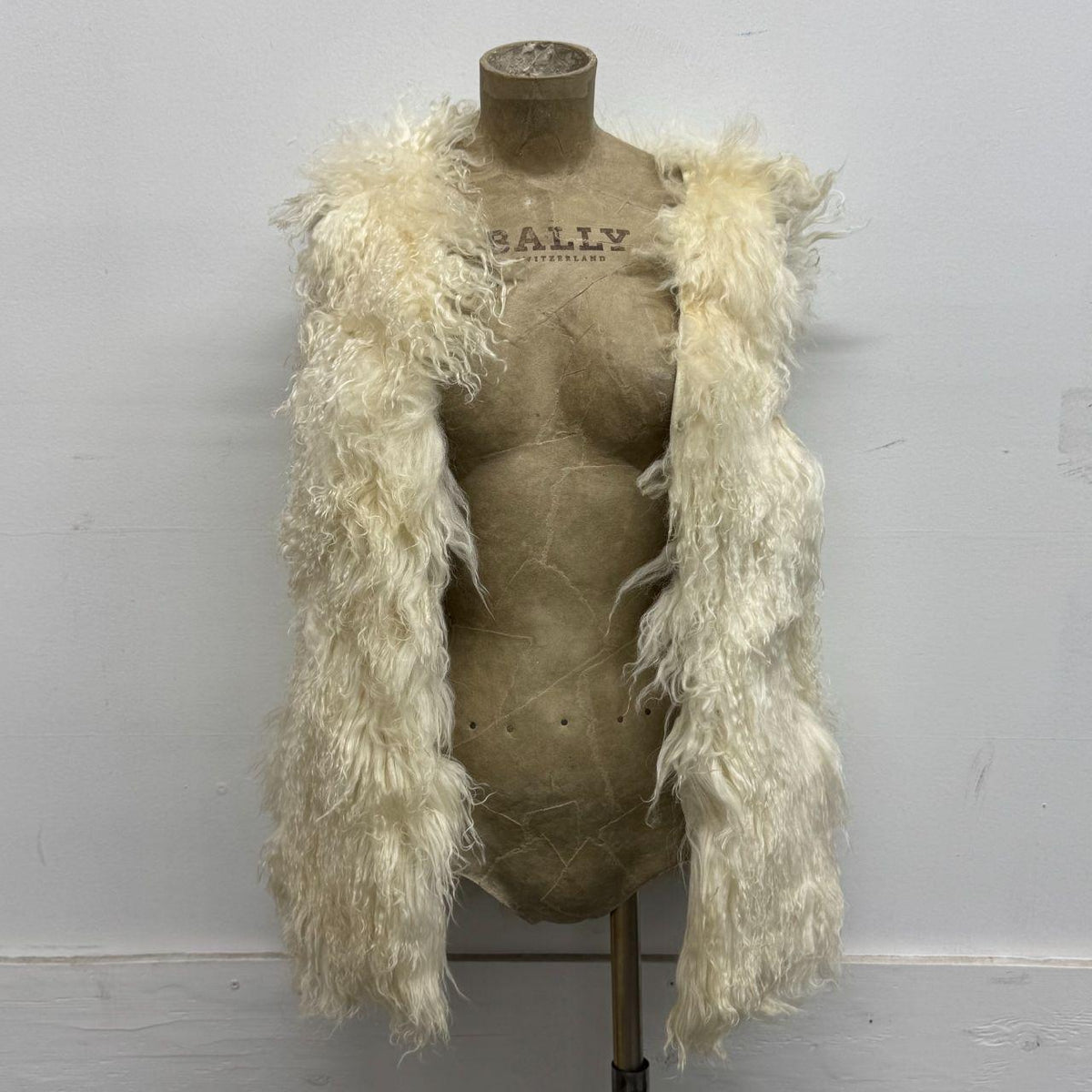Vintage White Mongolian Lamb Cropped Vest
