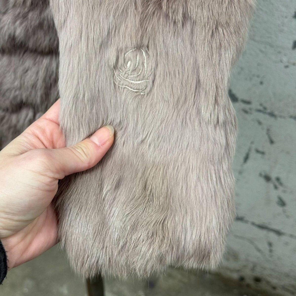 Vintage Mauve Rabbit Fur Coat with Fox Fur Collar