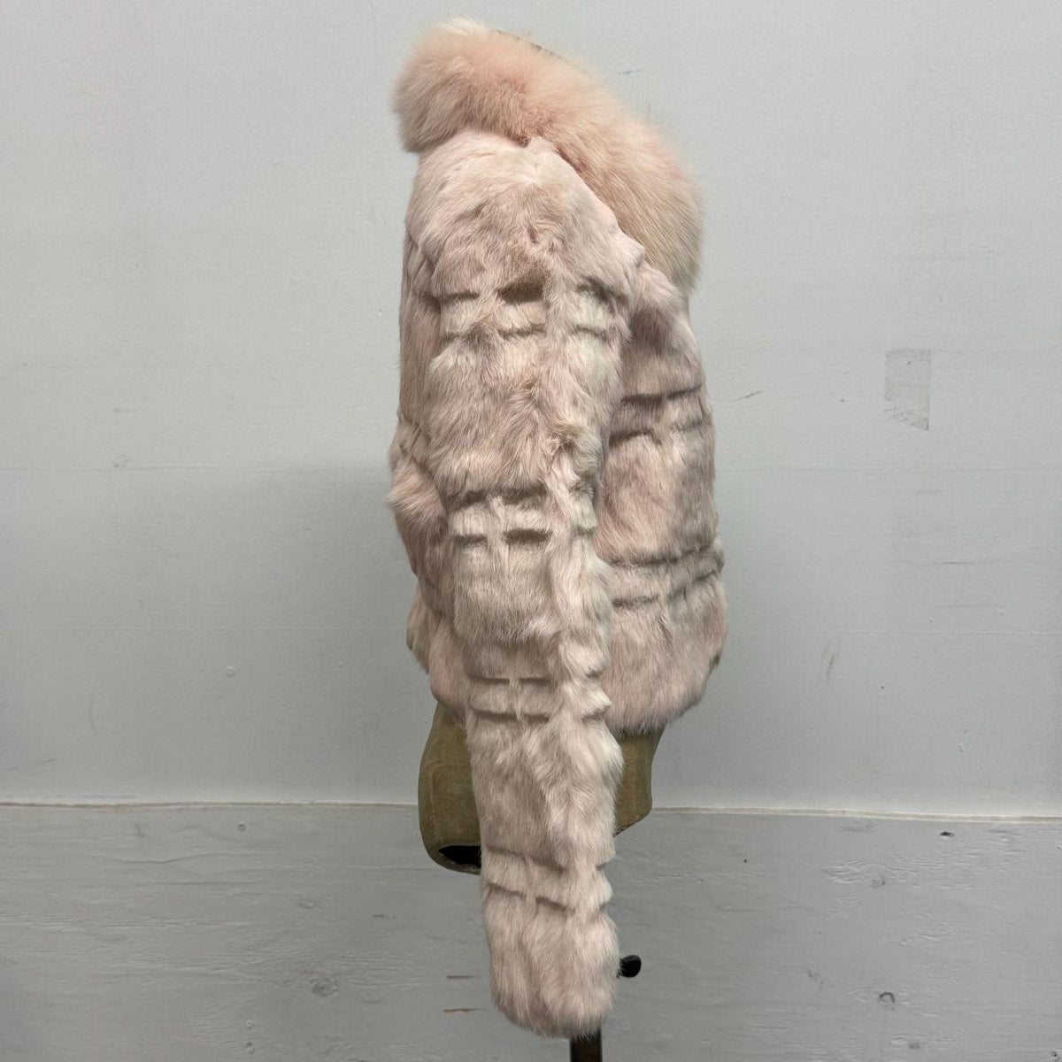 Vintage Y2K Pastel Baby Pink Rabbit & Fox Fur Jacket Coat