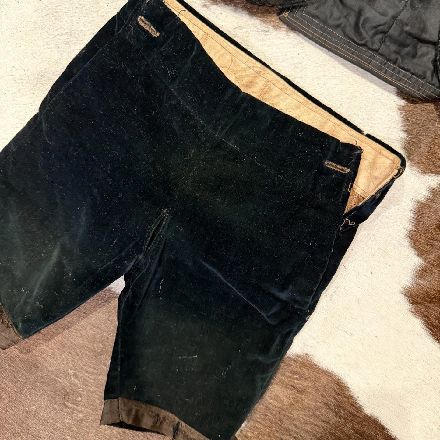 Late Victorian Child’s Velvet Suit 1870s Little Lord Fauntleroy Antique Ensemble