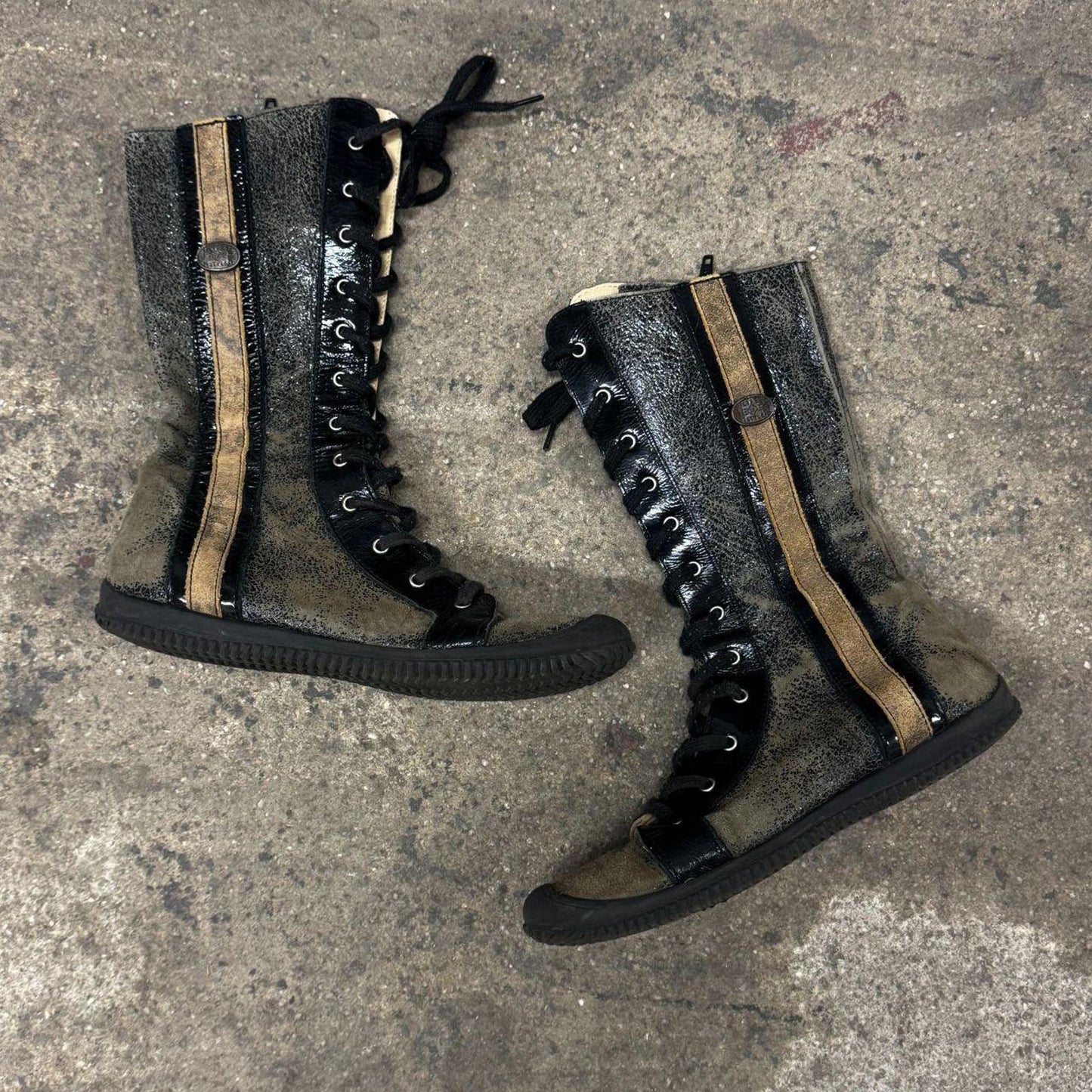 Vintage Distressed Boxing Style Boots