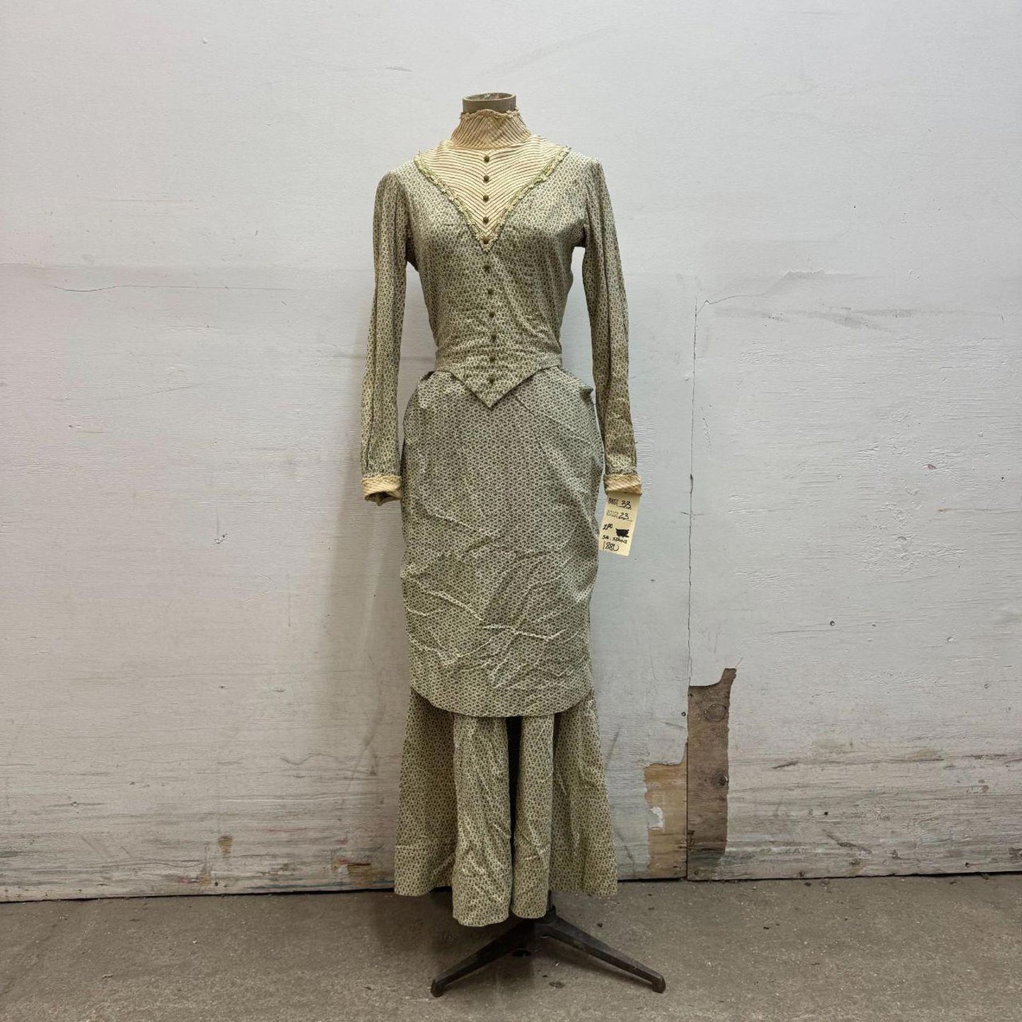 Vintage 1950s does 1880s Victorian Western Bustle Prairie Dress Film Costume