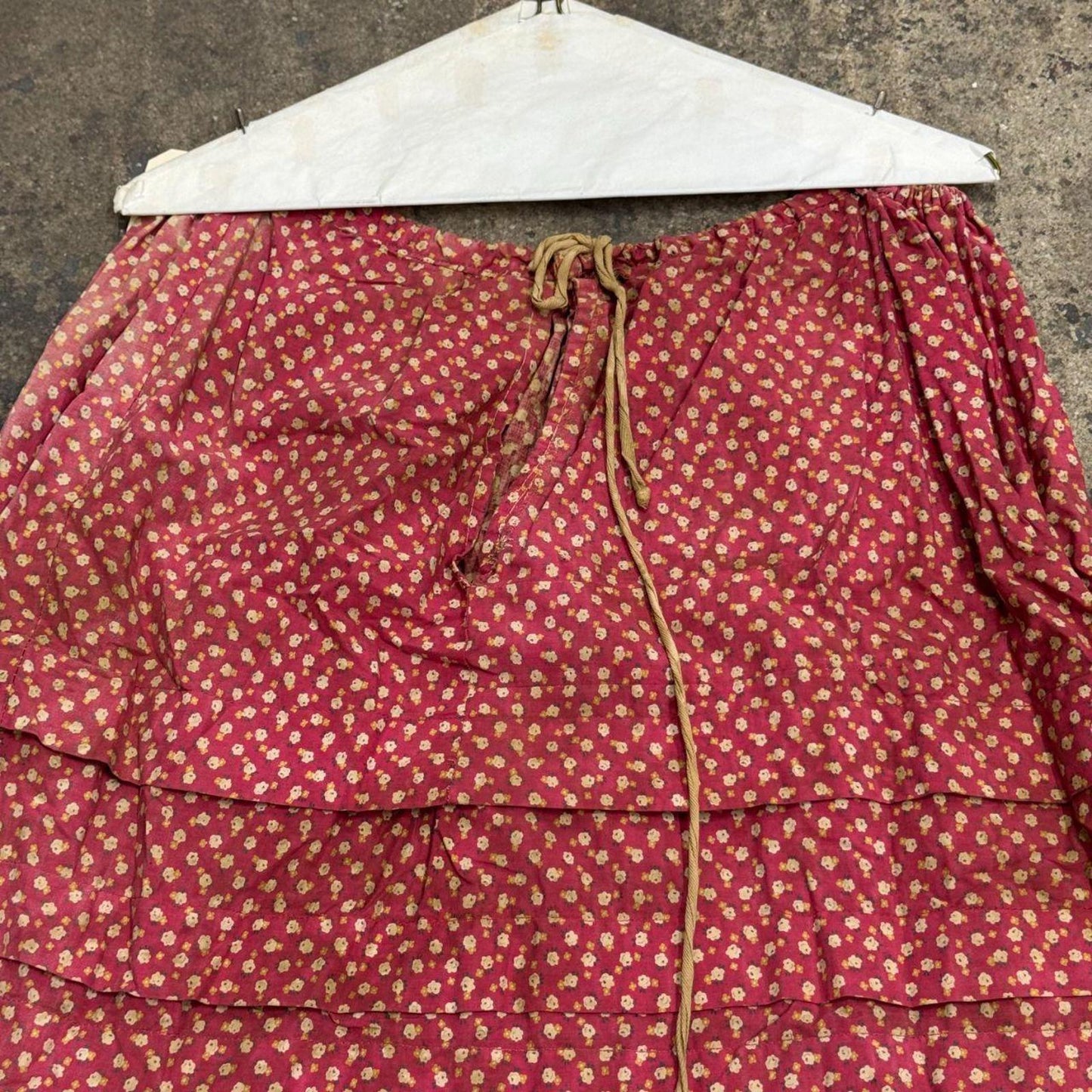 Distressed Vintage 40s does 1800s Edwardian Red Calico Cotton Prairie Maxi Skirt