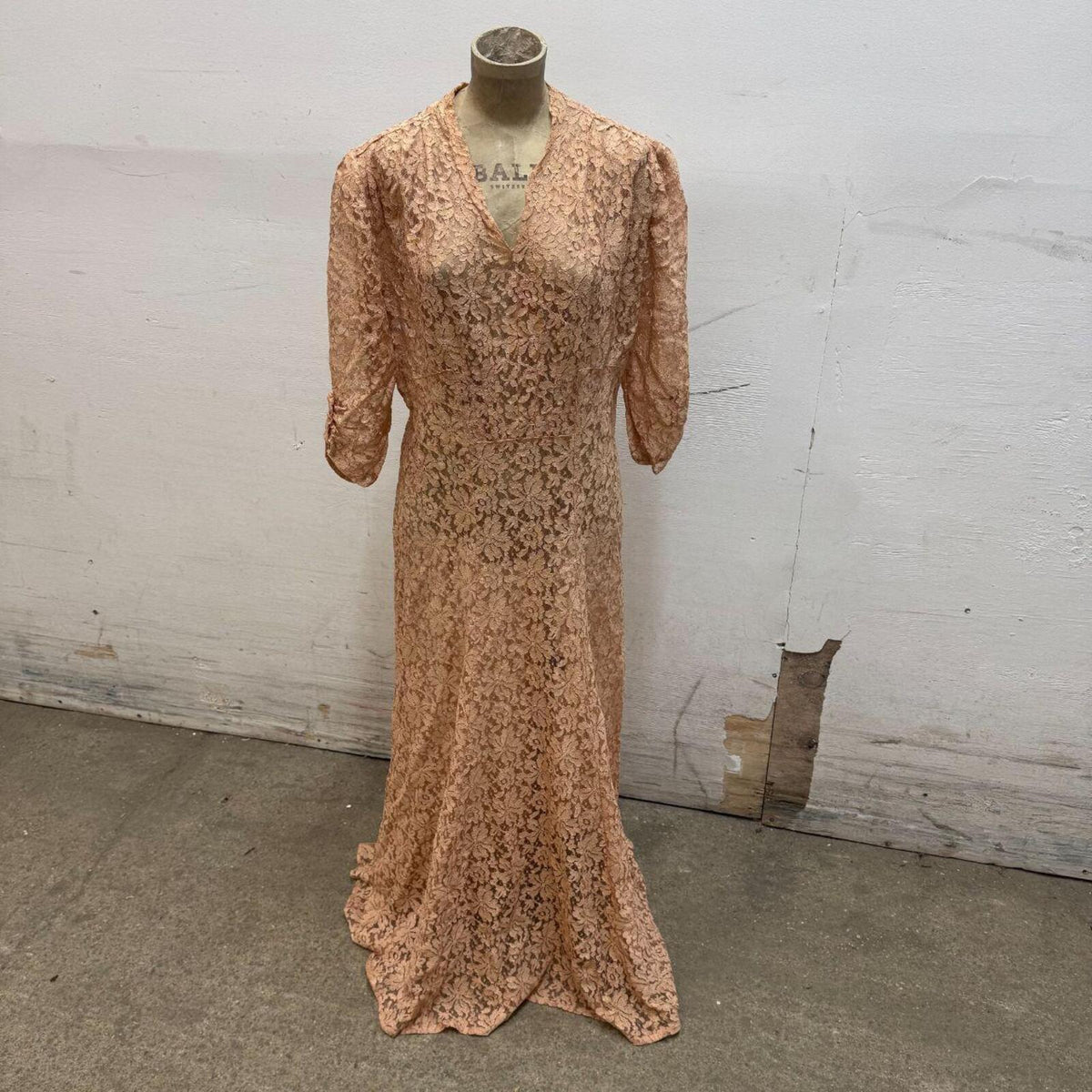 Vintage Broadway Costume 30s Antique Peach Lace Maxi Gown Dress