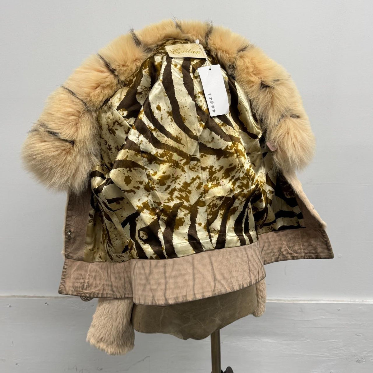 Vintage Y2K Pastel Pink Rabbit & Fox Fur Jacket Coat