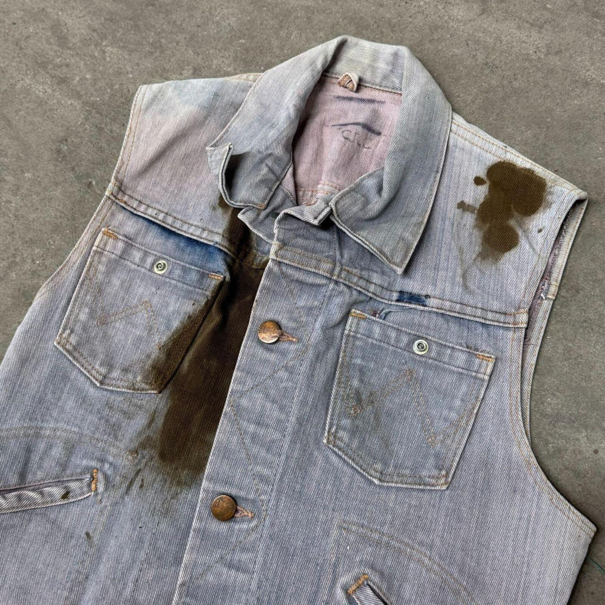 70s Vintage Oil-Stained Denim Vest M Faded Thrashed