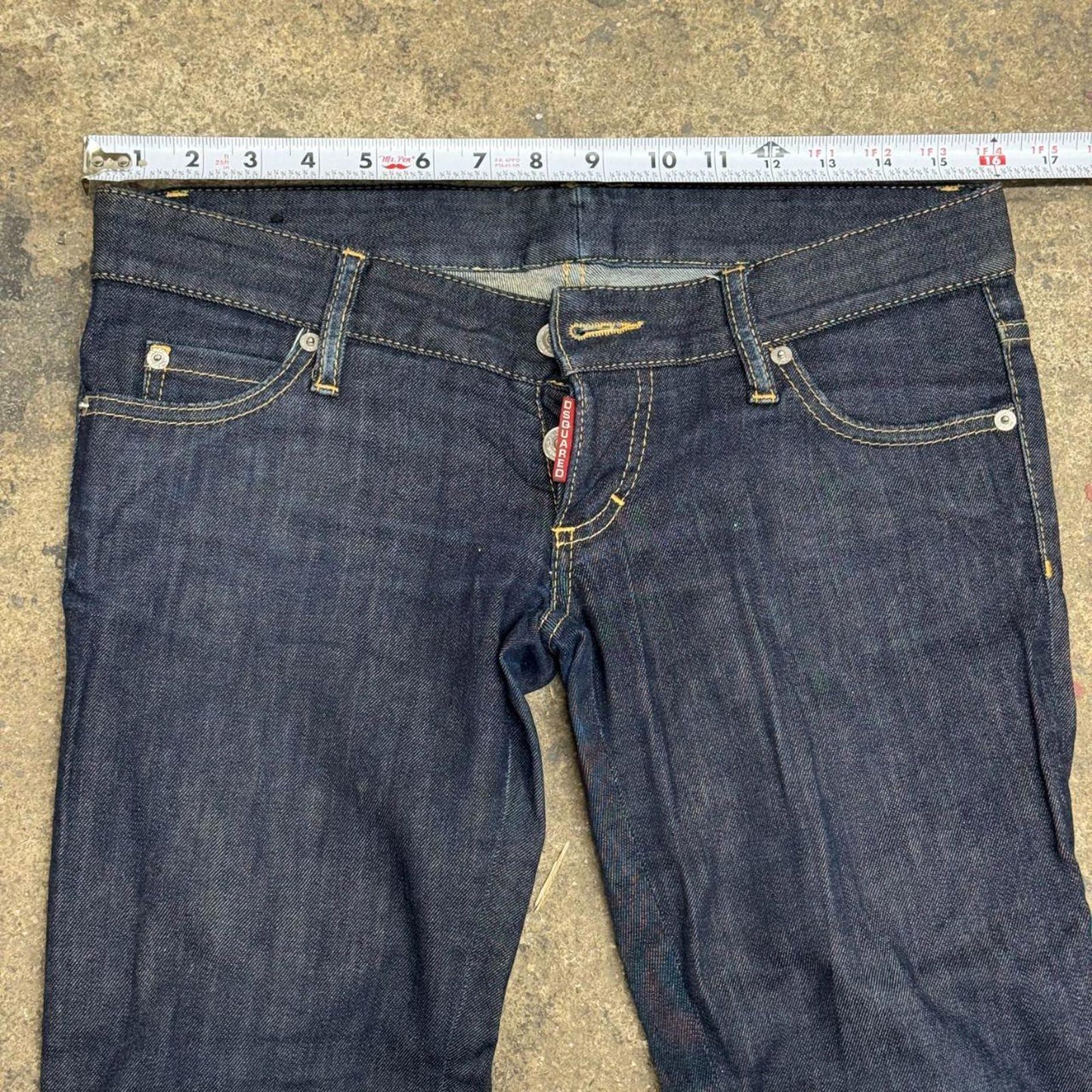 Vintage Y2K Dsquared2 Low Rise Capri Jeans Dark Wash