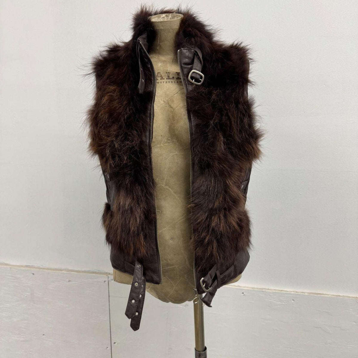 Vintage Y2K Chocolate Leather & Fox Fur Moto Vest