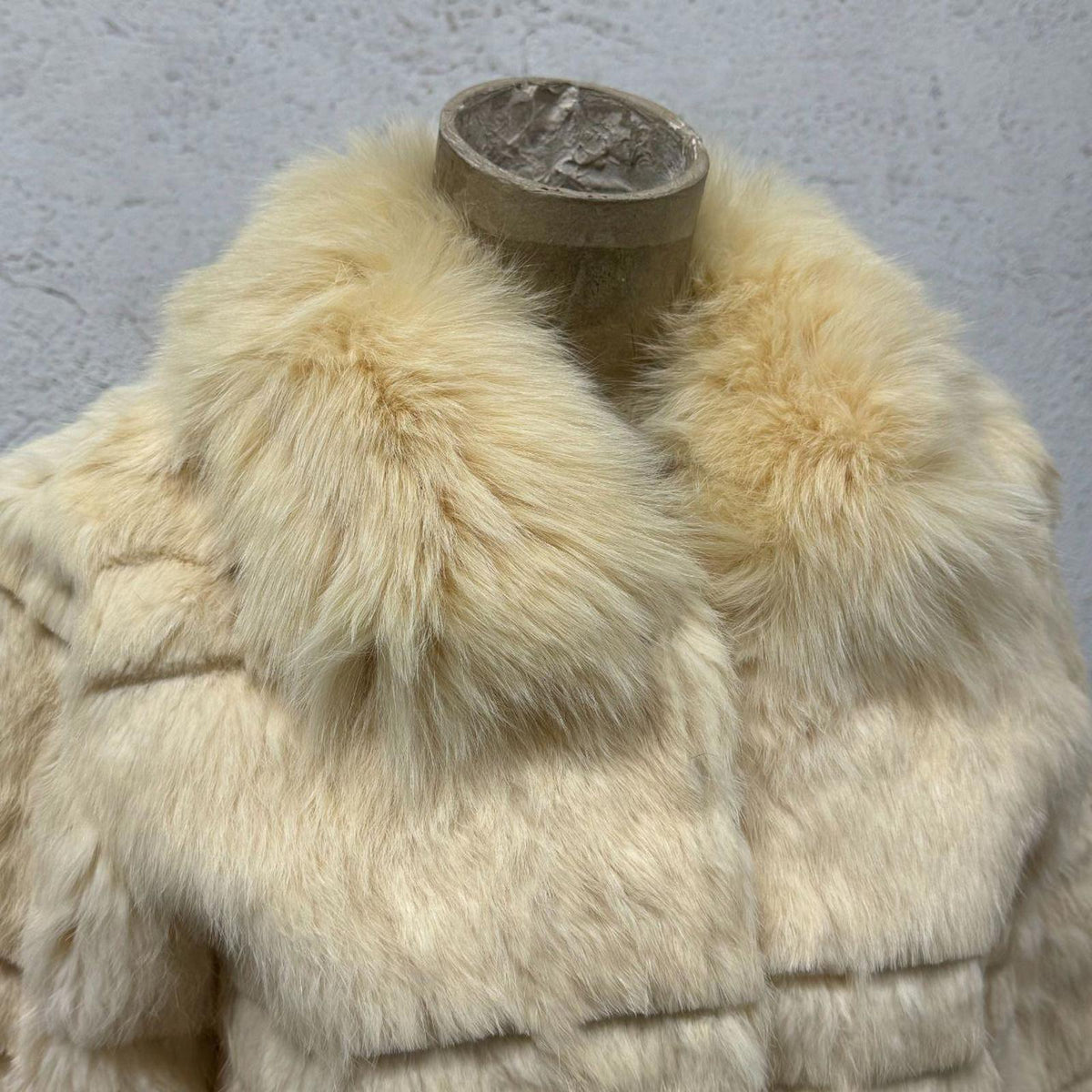 Vintage Y2K Cream Rabbit & Fox Fur Crop Jacket Coat