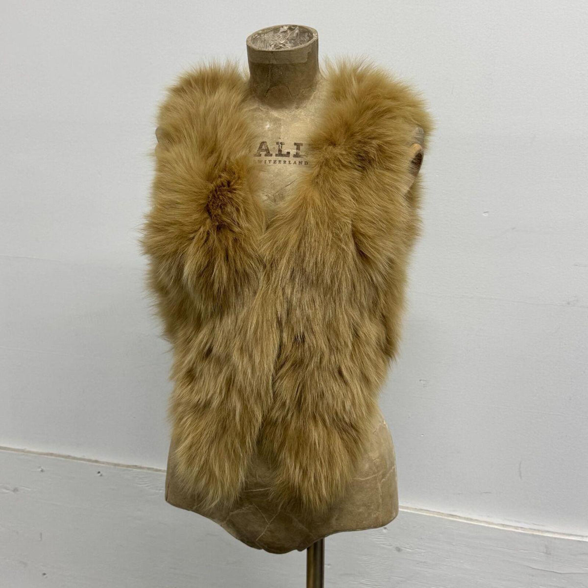 Y2K Vintage Golden Tan Genuine Fox Fur Vest