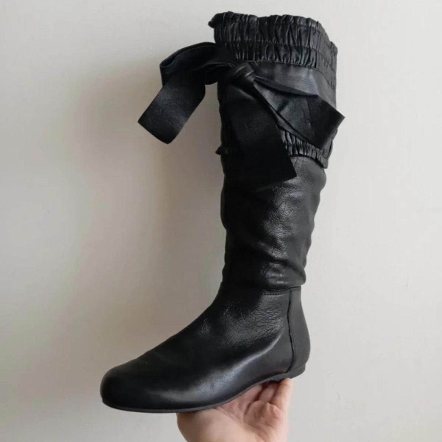 90s/Y2K Vintage Miu Miu Black Leather Bow Boots