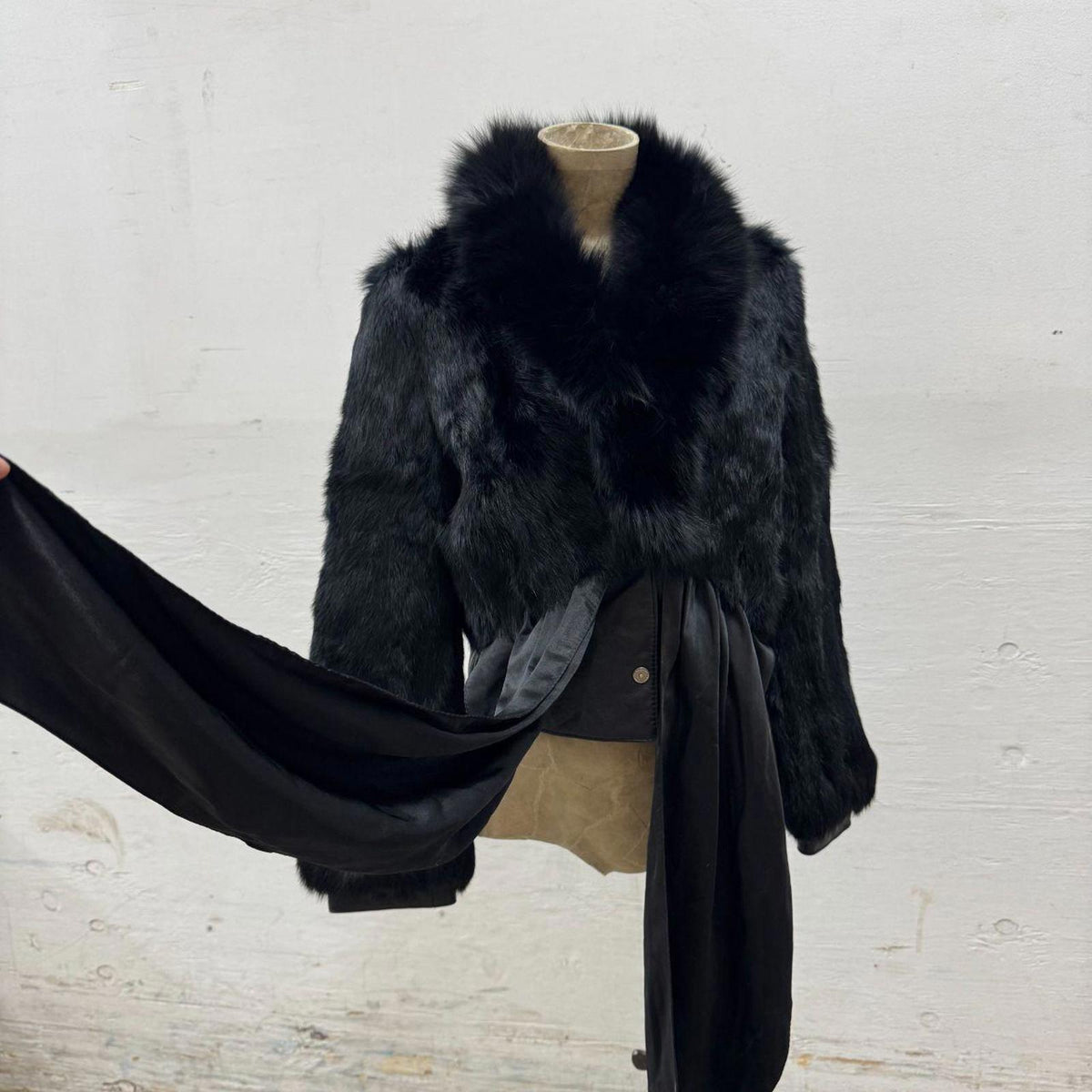 Vintage Y2K Cropped Satin Waist Tie Rabbit Fur & Leather Jacket Coat