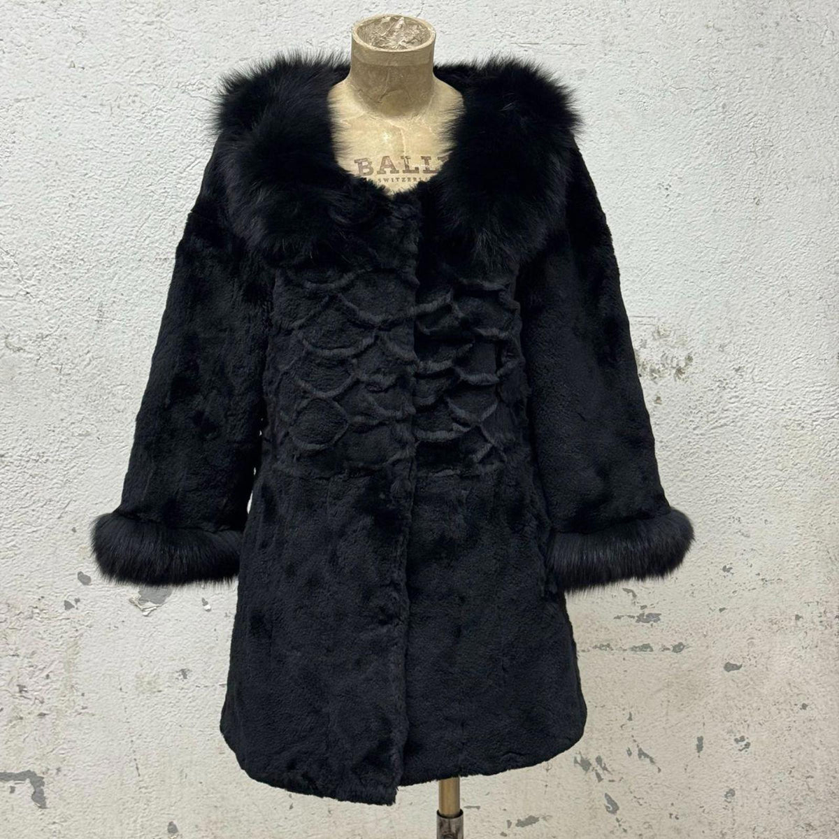 Vintage Y2K Jet-Black Rabbit & Fox Fur Jacket Coat