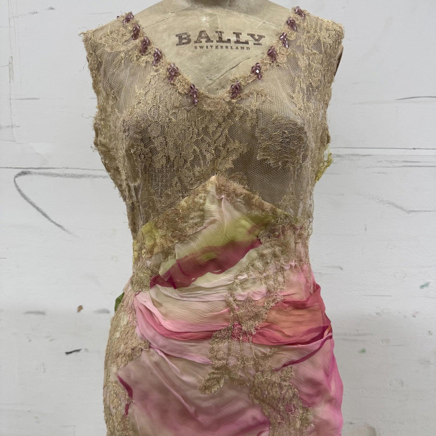 Vintage Y2K European Beaded Silk Lace Ombré Gown Dress Detachable Sleeves